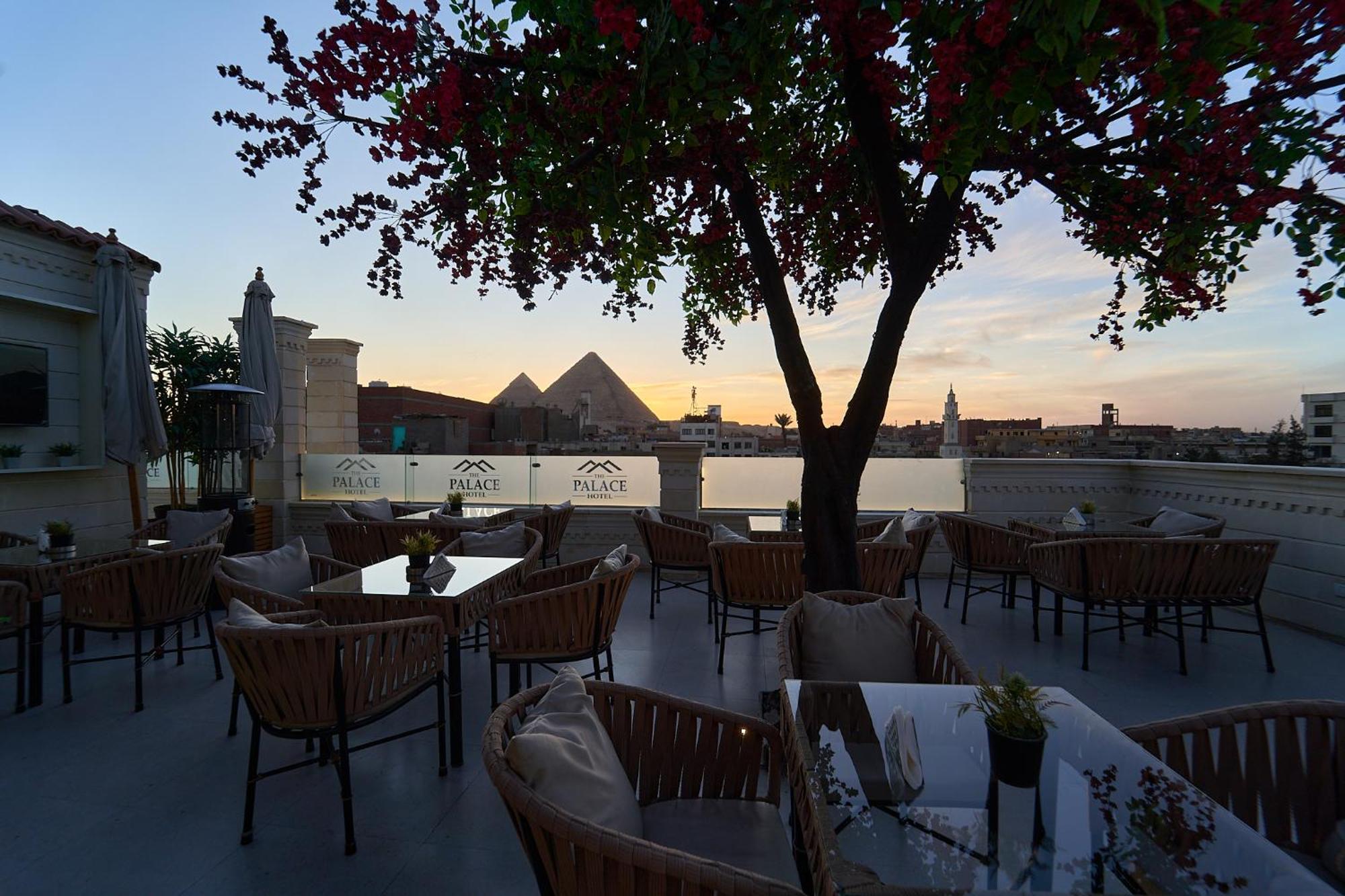The Palace Pyramids Inn Nazlet el-Sîsi المظهر الخارجي الصورة